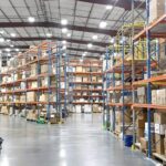 Rayonnage mi lourd occasion : les avantages pour optimiser l’espace de stockage