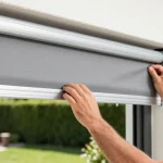 Bavette store banne : la méthode simple pour remplacer votre lambrequin usé