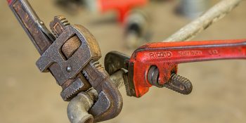 Les_Outils_Indispensables_en_Plomberie:_Un_Guide_Complet